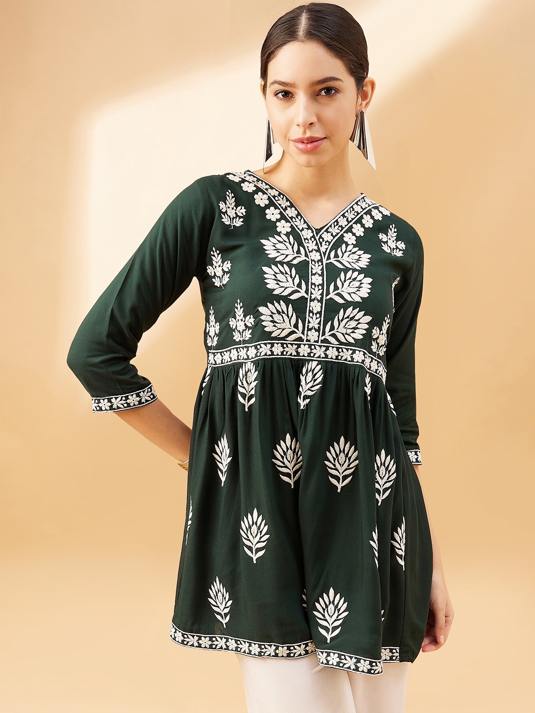 

all about you Green Floral Printed V-Neck A-Line Longline Top