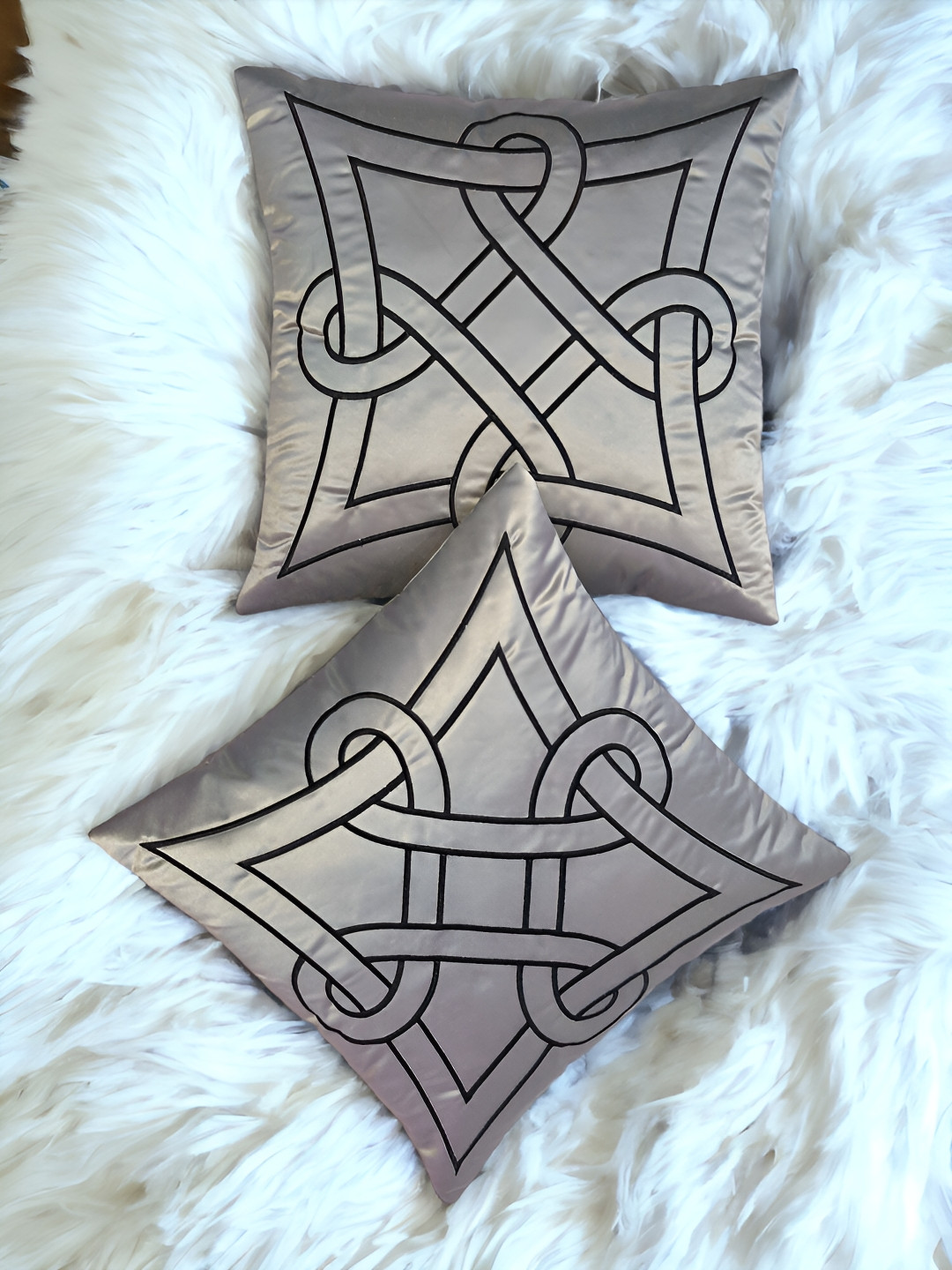 

Zikrak Exim Silver Toned & Black 2 Pieces Embroidered Satin Square Cushion Covers