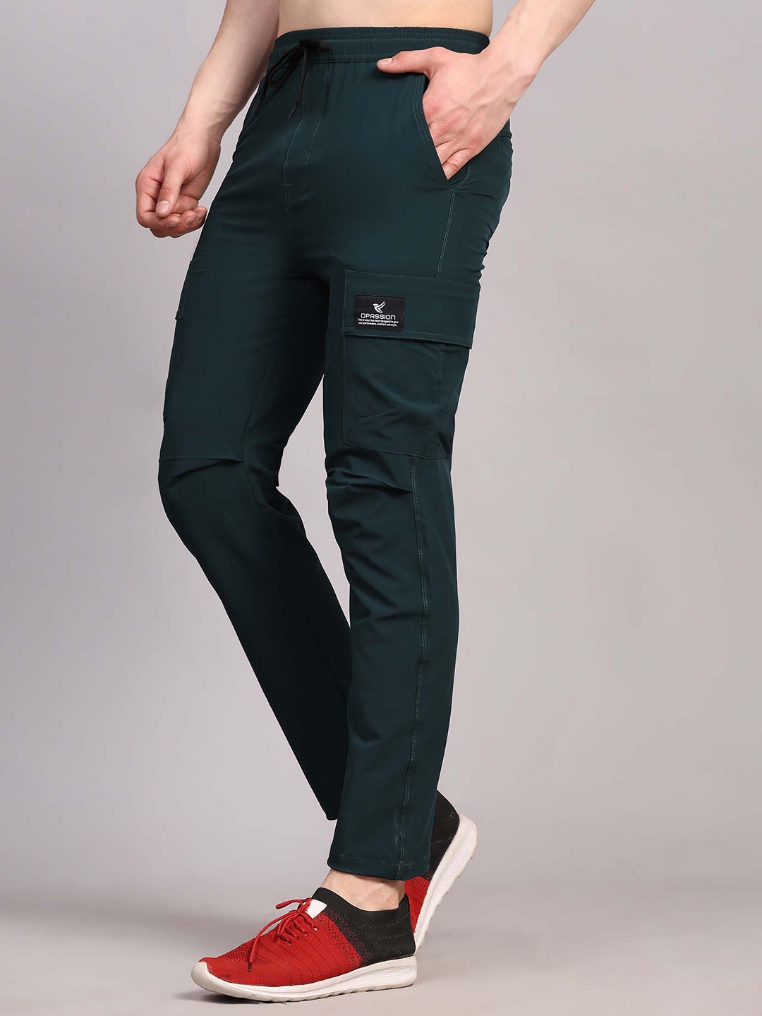 

Dpassion Men Rapid Dry Running Track Pant, Green