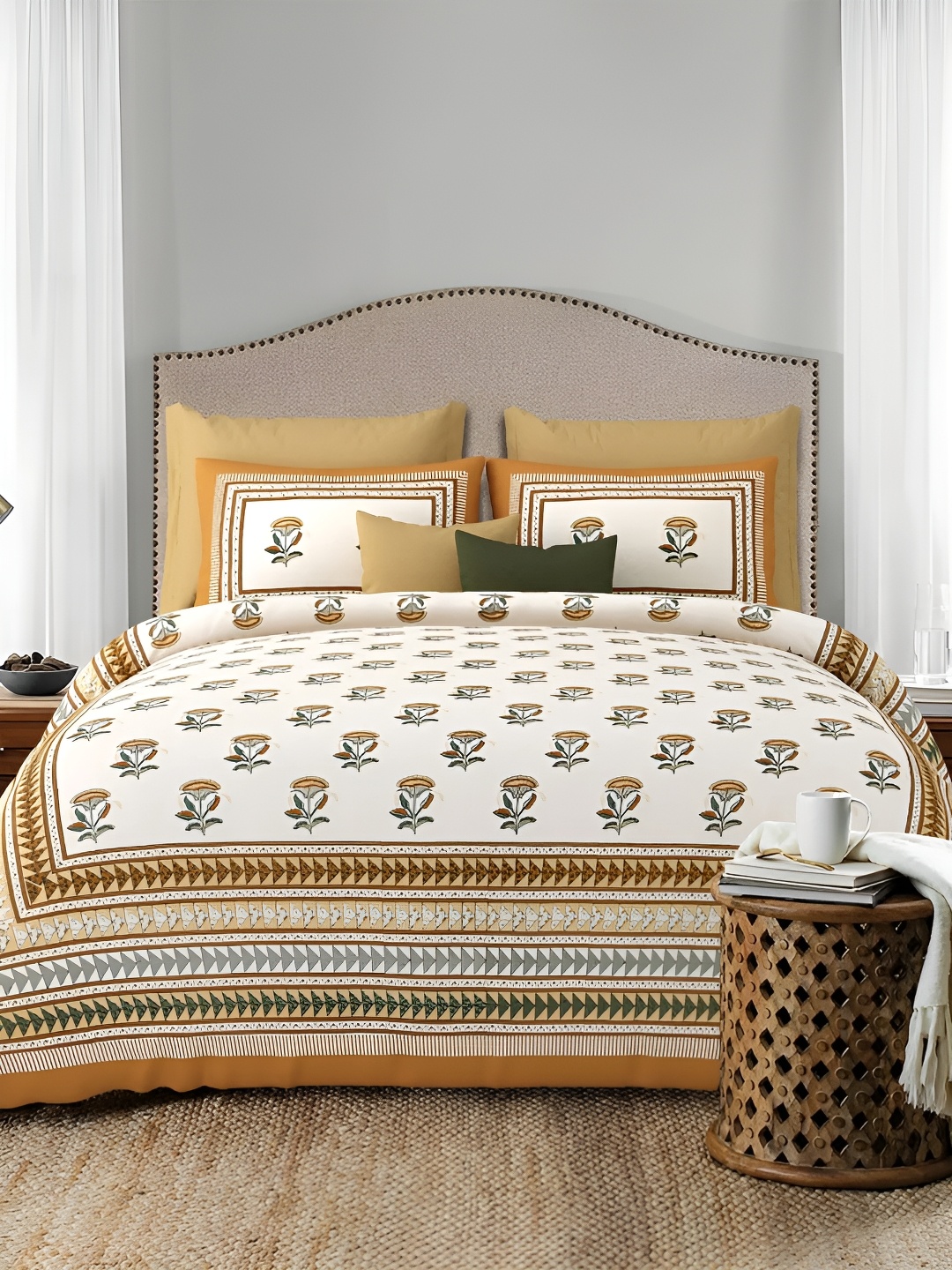 

LIVING ROOTS Mustard & Off White Ethnic Motifs 300 TC King Bedsheet With 2 Pillow Covers
