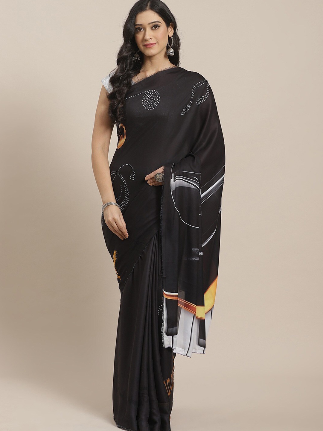 

HRITIKA Geometric Printed Satin Saree, Black