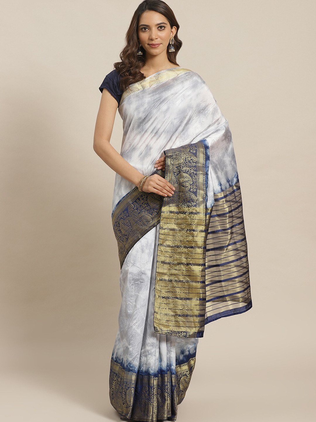 

HRITIKA Tie And Dye Zari Printed Saree, Navy blue