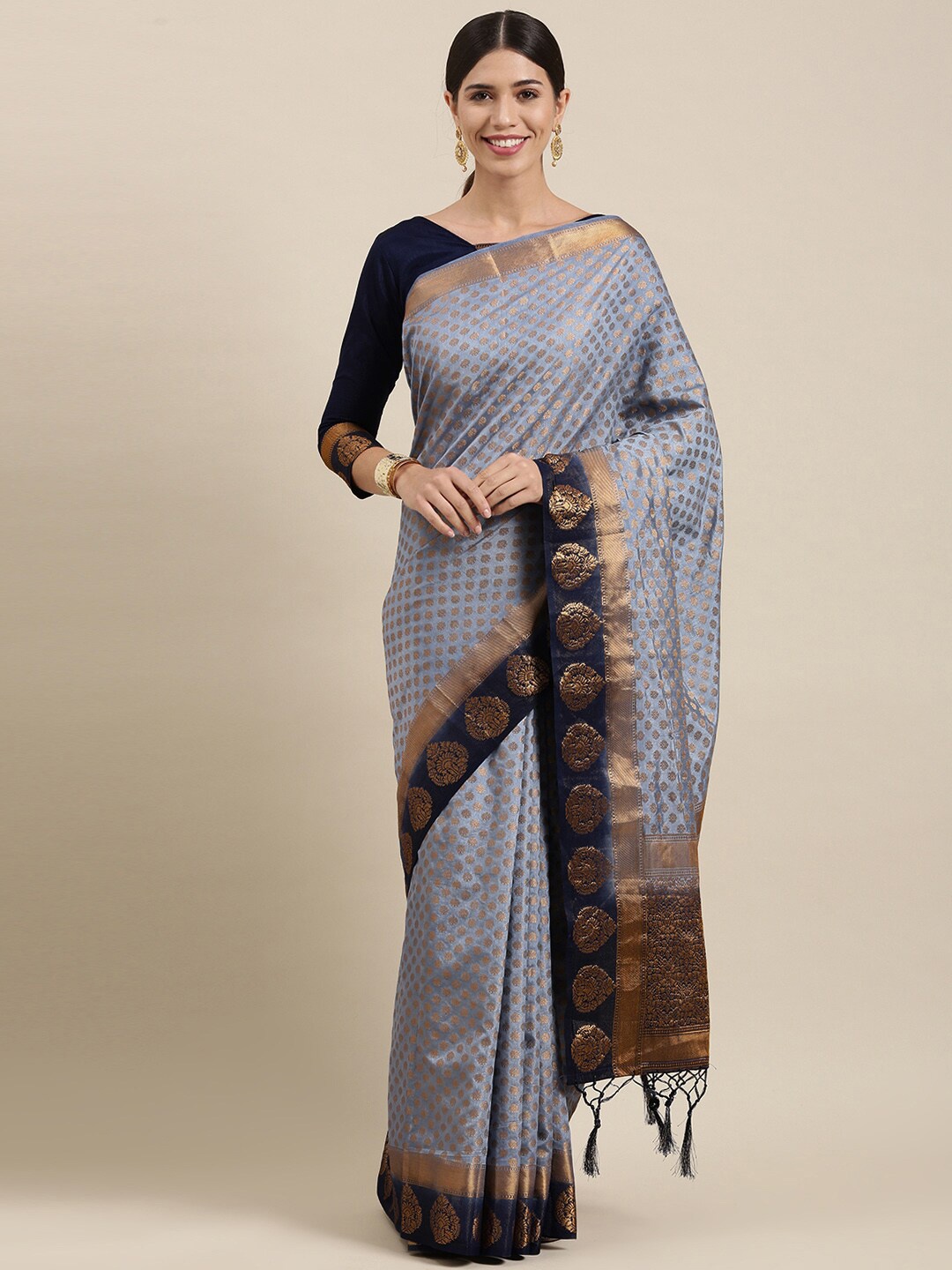 

HRITIKA Woven Design Zari Saree, Grey