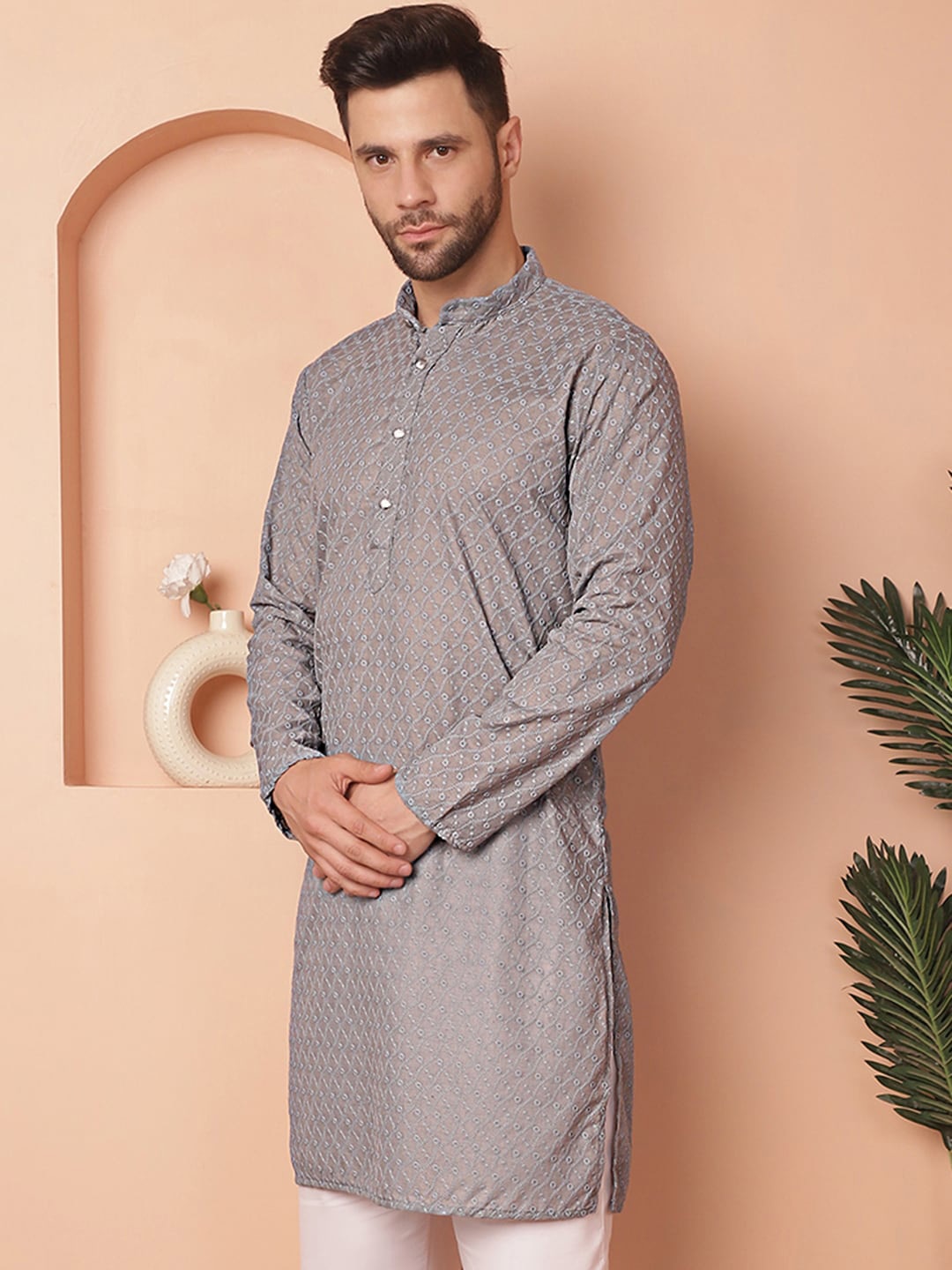 

Jompers Men Cold-Shoulder Sleeves Gotta Patti Kurta, Grey