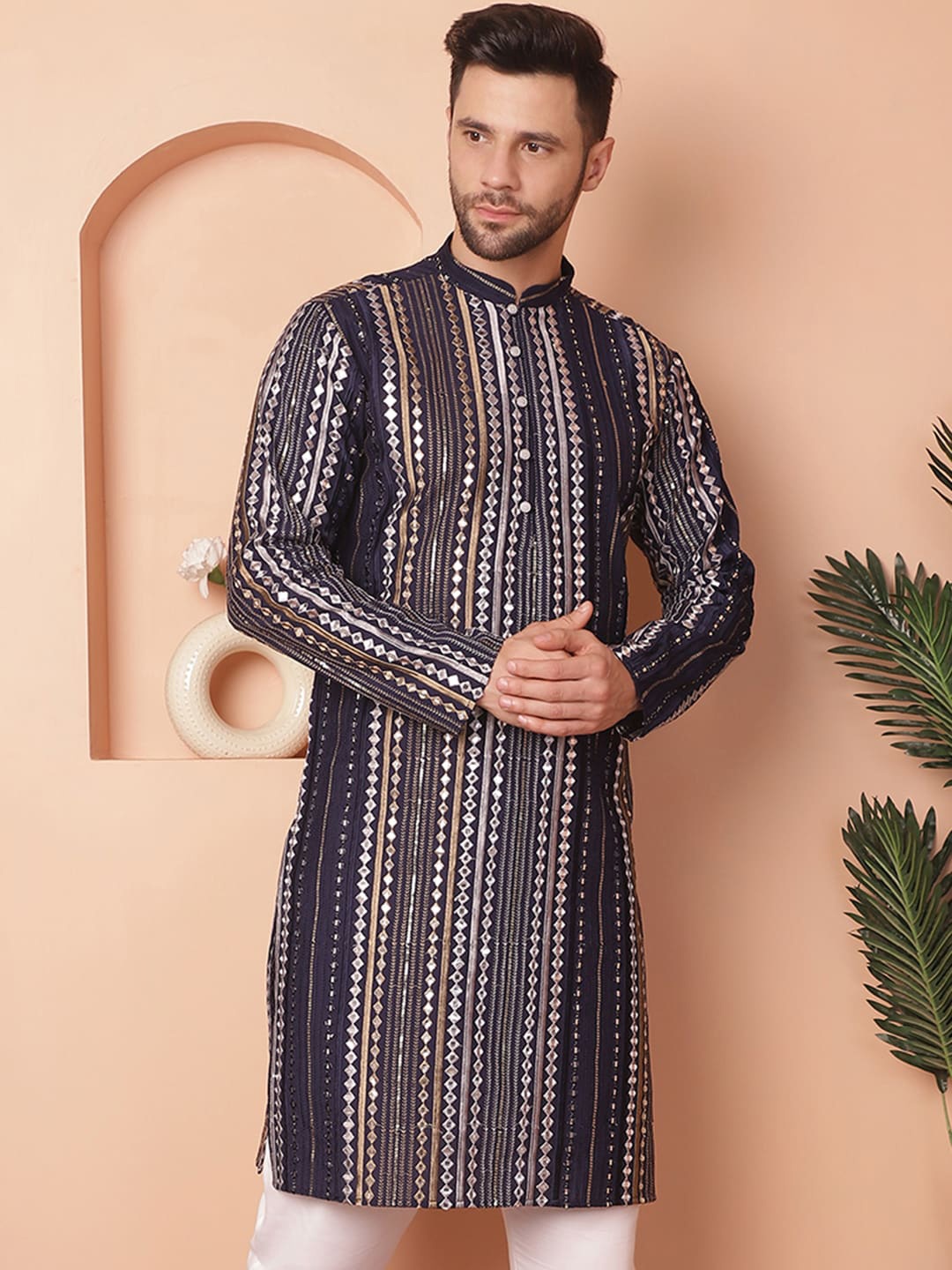 

Jompers Geometric Embroidered Mandarin Collar Long Sleeves Thread Work Straight Kurta, Navy blue