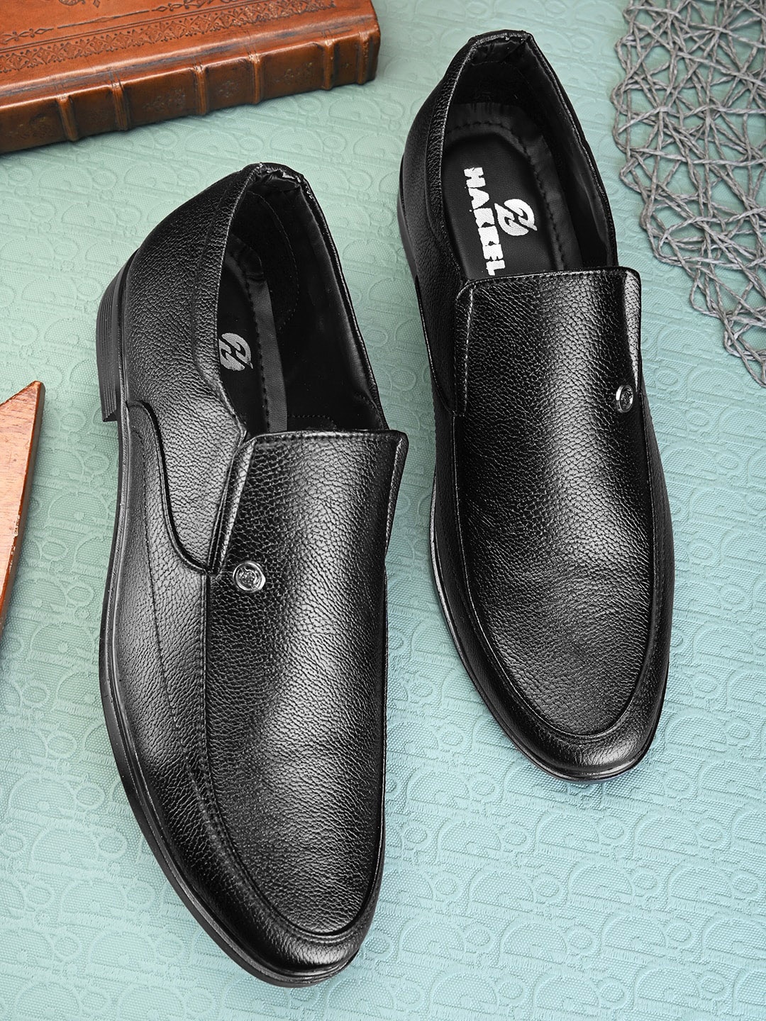 

HAKKEL Men Textured Formal Slip-On Shoes, Black