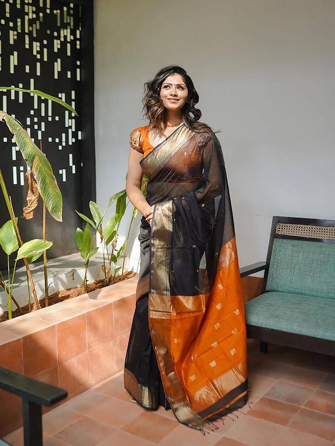 

KALINI Ethnic Motifs Woven Design Zari Cotton Silk Banarasi Saree, Black