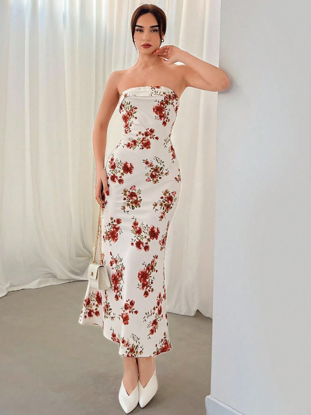 

BAESD Floral Printed Off-Shoulder Maxi Dress, White