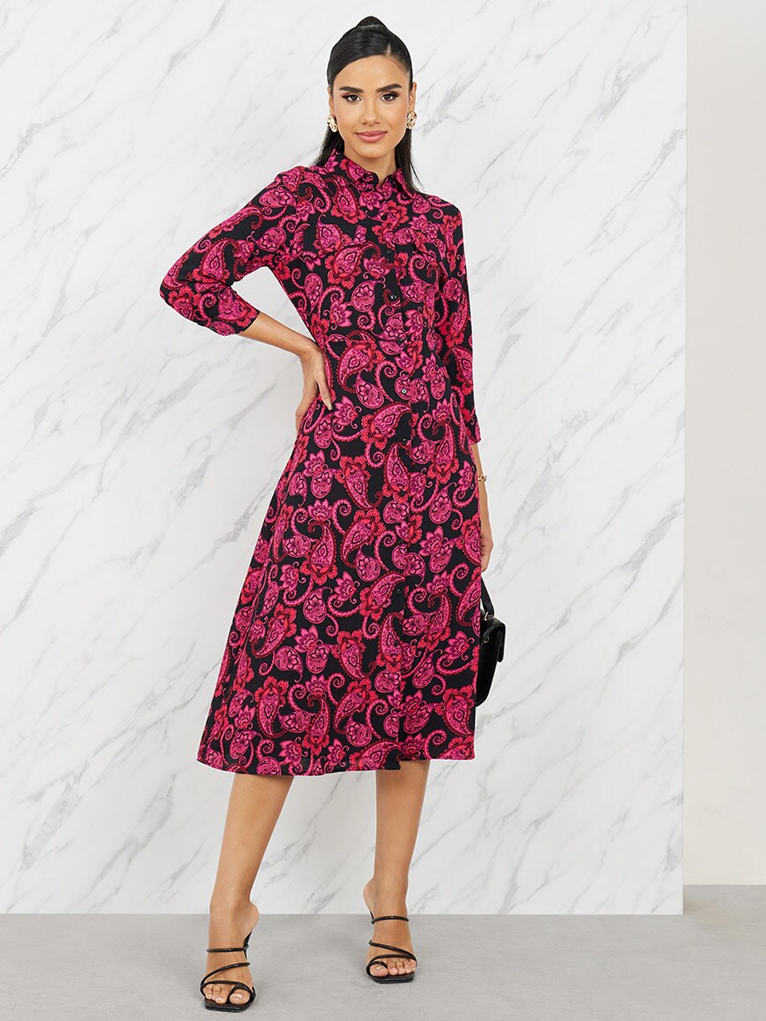 

Styli Paisley Printed Shirt Midi Dress, Black