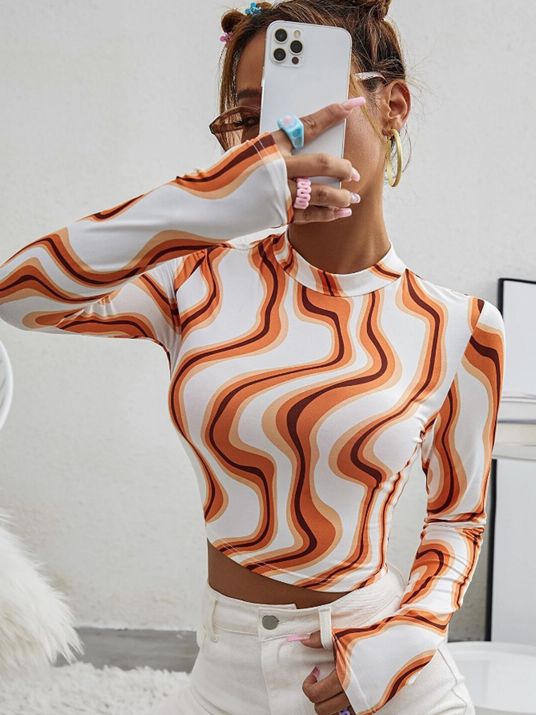 

BAESD Geometric Printed High Neck Top, White