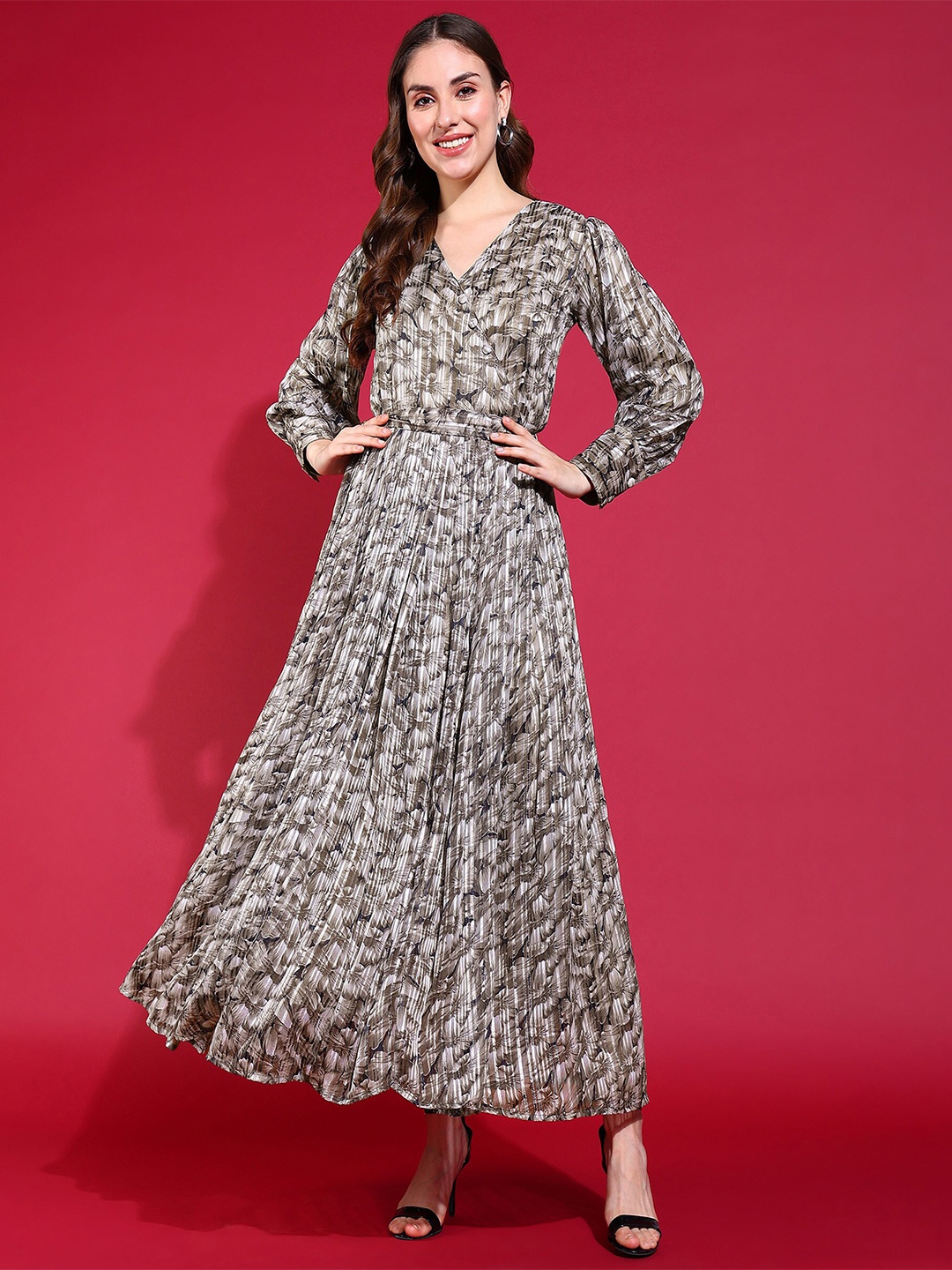

BAESD Animal Printed V-Neck Maxi Dress, Brown