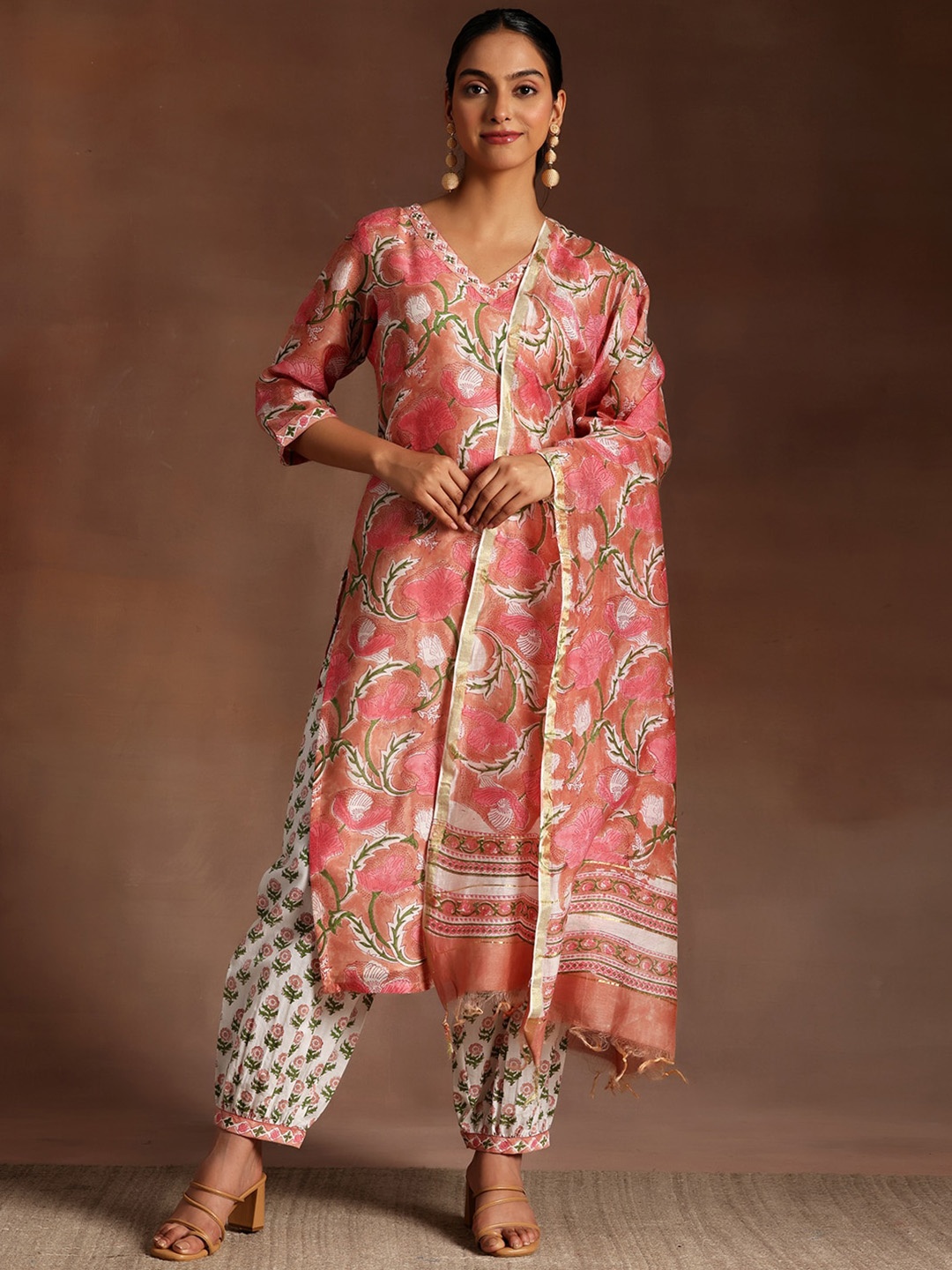 

Libas Floral Printed Pure Cotton Kurta & Salwar With Dupatta, Peach