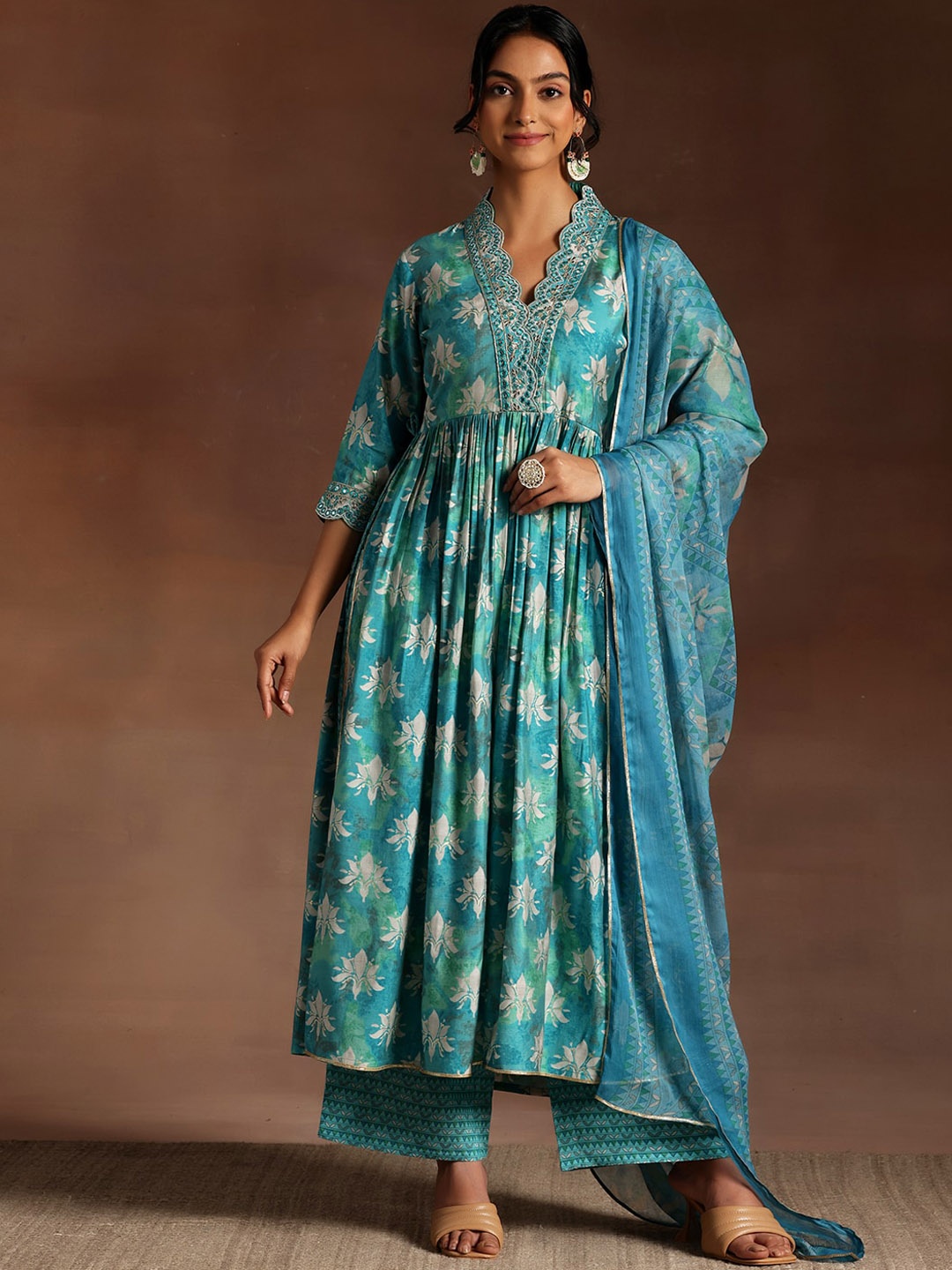 

Libas Floral Printed Pleated Mirror Work Kurta with Palazzo & Dupatta, Blue