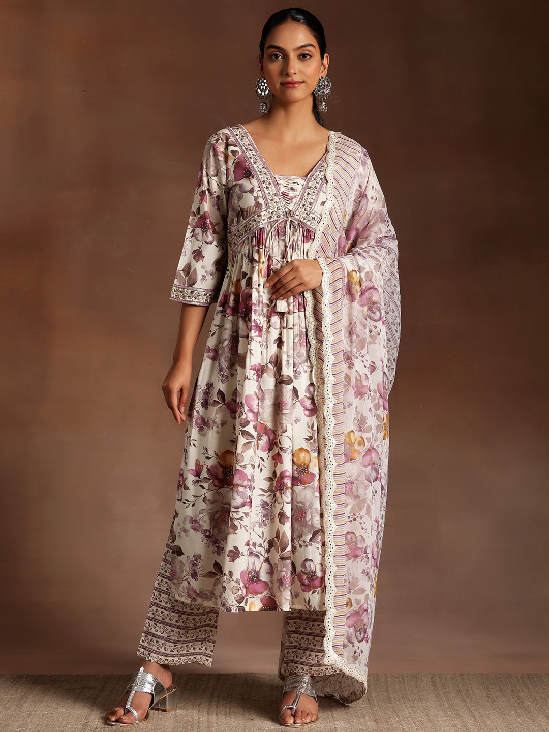 

Libas Floral Printed Empire Kurta with Palazzo & Dupatta, Burgundy