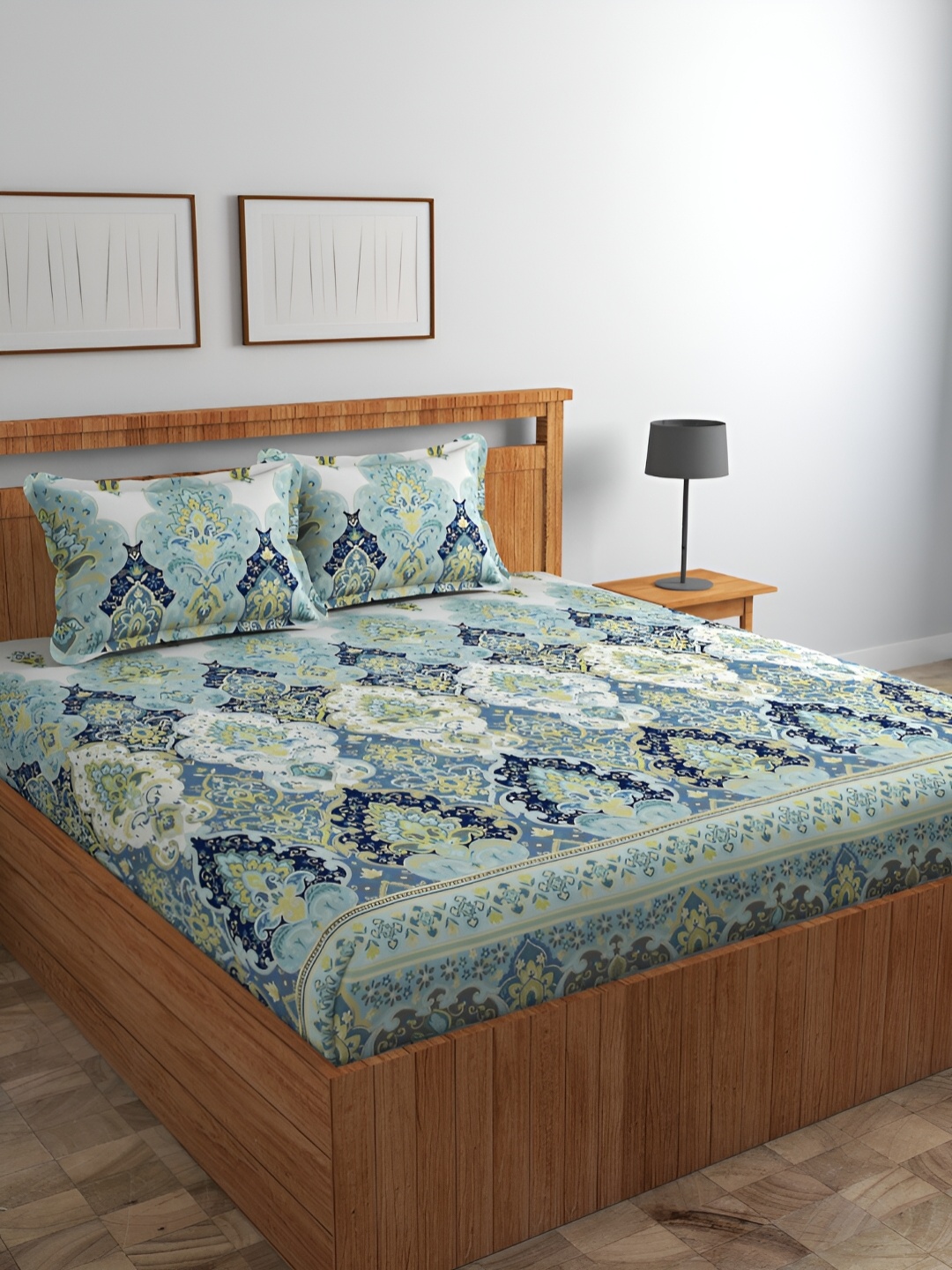 

Srijee Decors Turquoise Blue & White 210 TC King Fitted Bedsheet 2 Pillow Covers