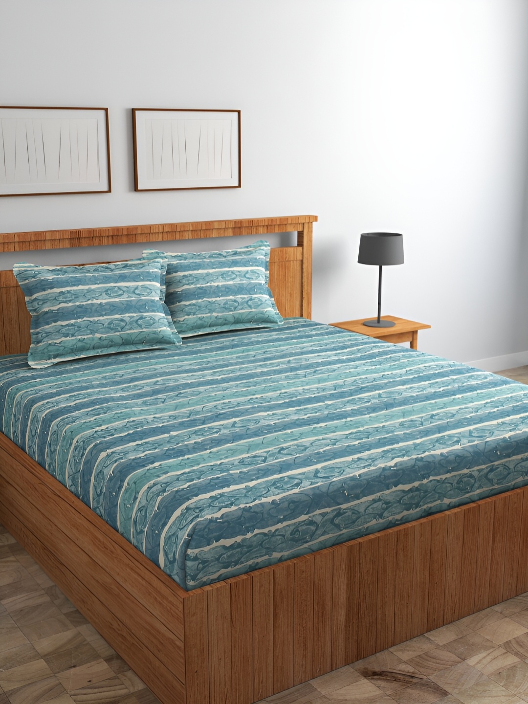 

Srijee Decors Turquoise Blue & Off White 210 TC King Fitted Bedsheet 2 Pillow Covers