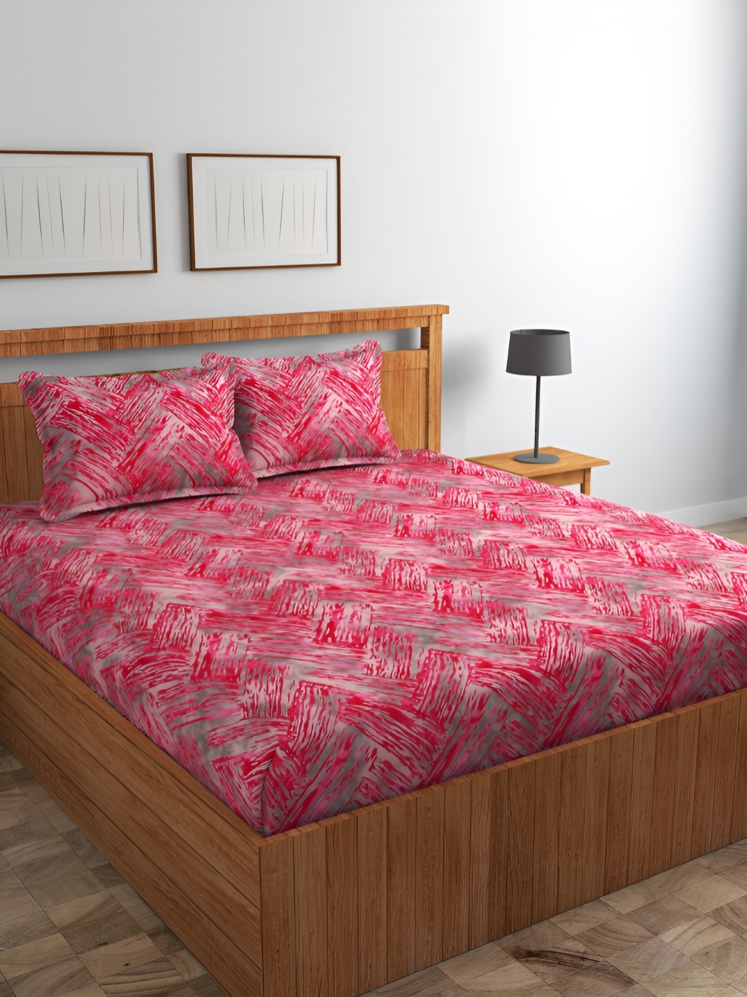 

Srijee Decors Pink & Grey 210 TC Cotton King Fitted Bedsheet With 2 Pillow Covers
