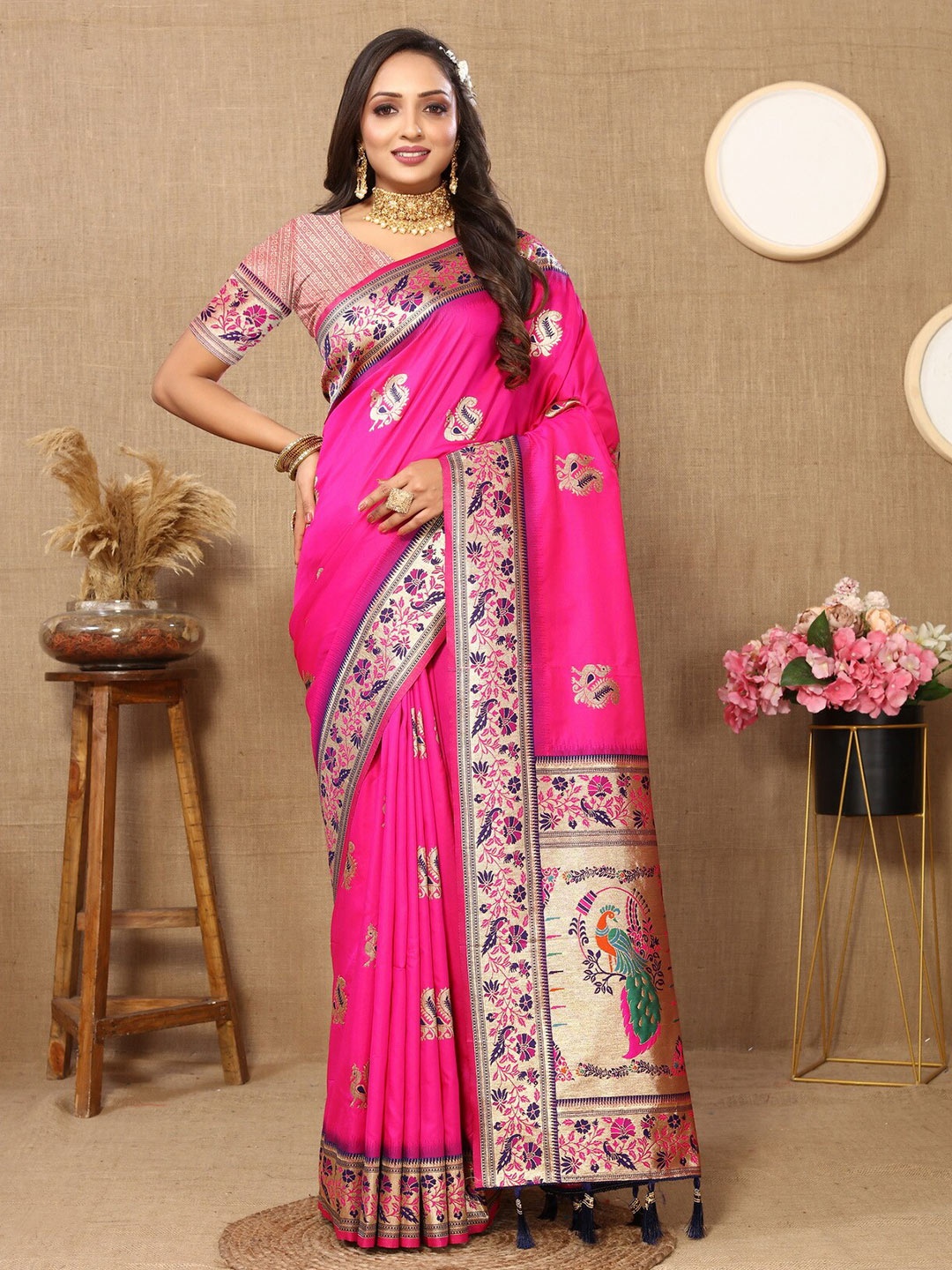 

Divyadham Textiles Ethnic Motif Woven Design Pure Silk Paithani Zari Saree, Pink