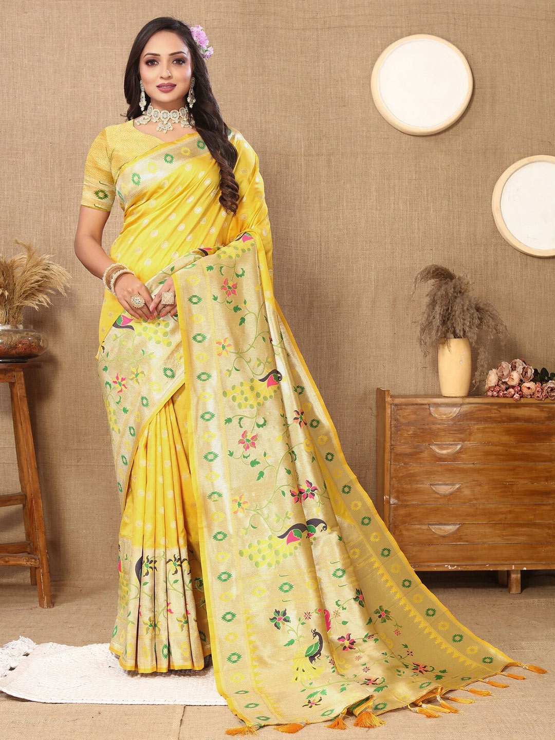 

Divyadham Textiles Ethnic Motif Woven Design Pure Silk Paithani Zari Saree, Yellow