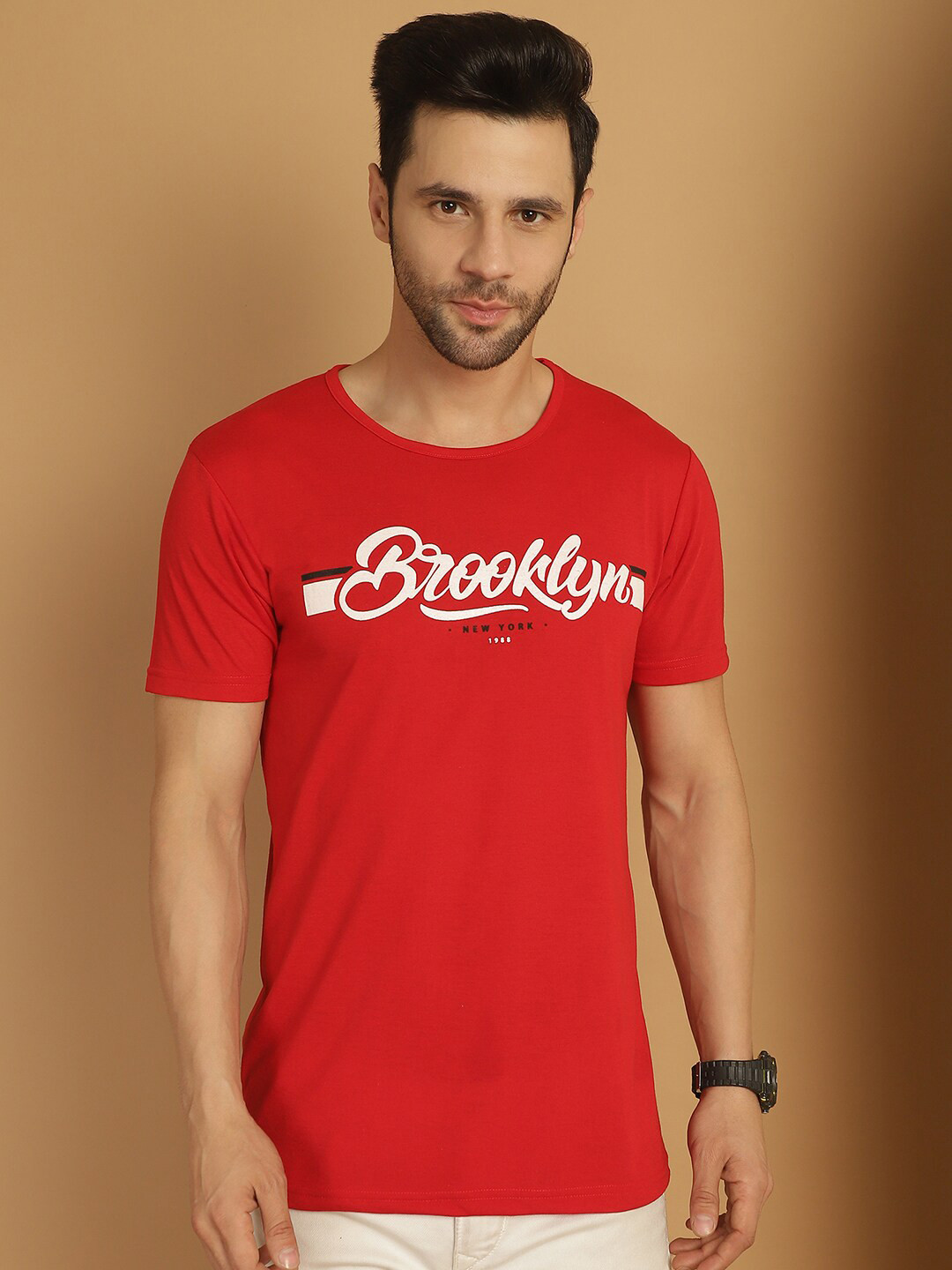 

MACK JONNEY Round Neck Typography Printed Cotton T-shirt, Red