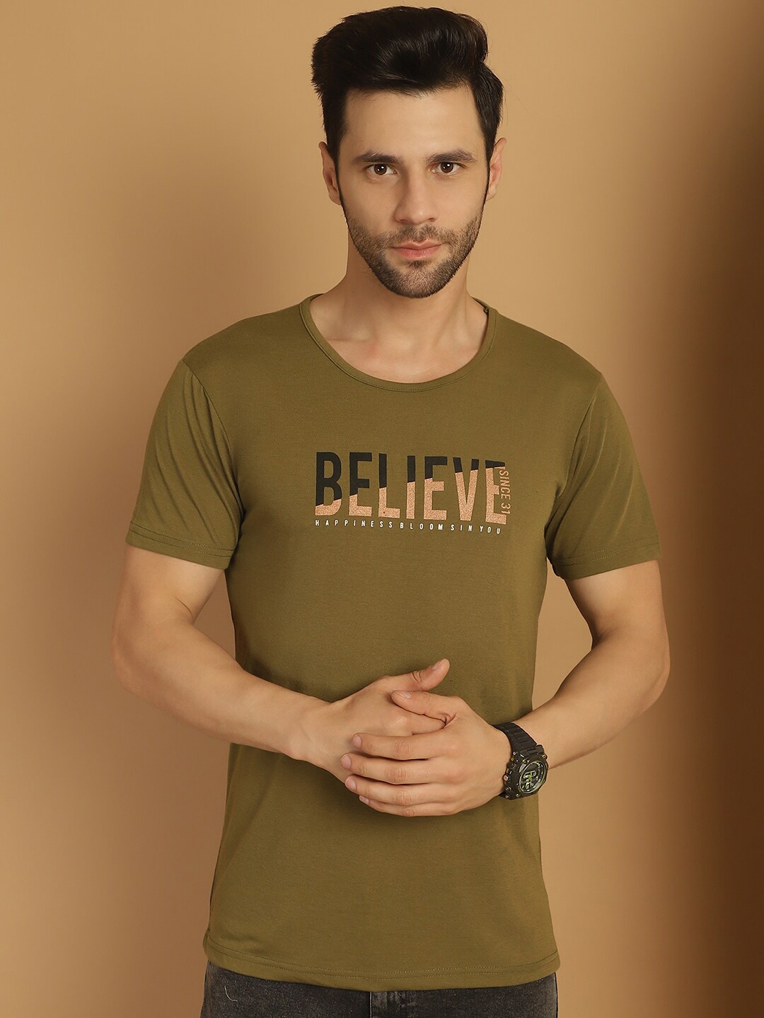 

MACK JONNEY Round Neck Typography Printed Cotton T-shirt, Green
