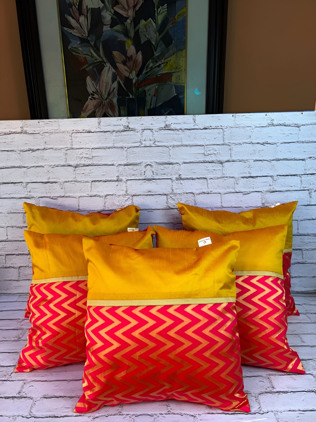 

Pink Parrot Yellow & Red 5 Pieces Geometric Printed Square Cushion Covers