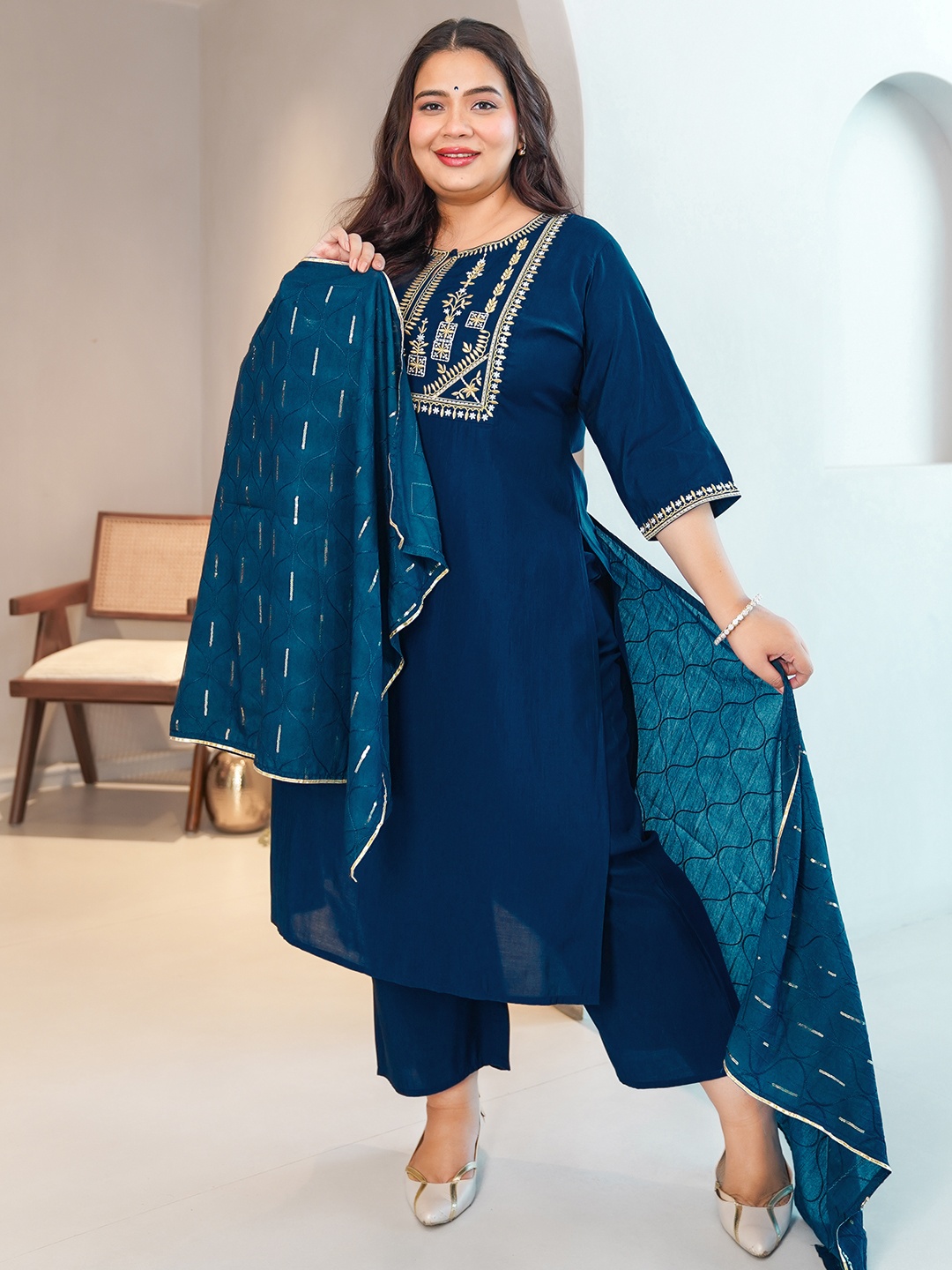 

EXTRA LOVE BY LIBAS Plus SIze Floral Yoke Design Kurta With Trousers & Dupatta, Blue