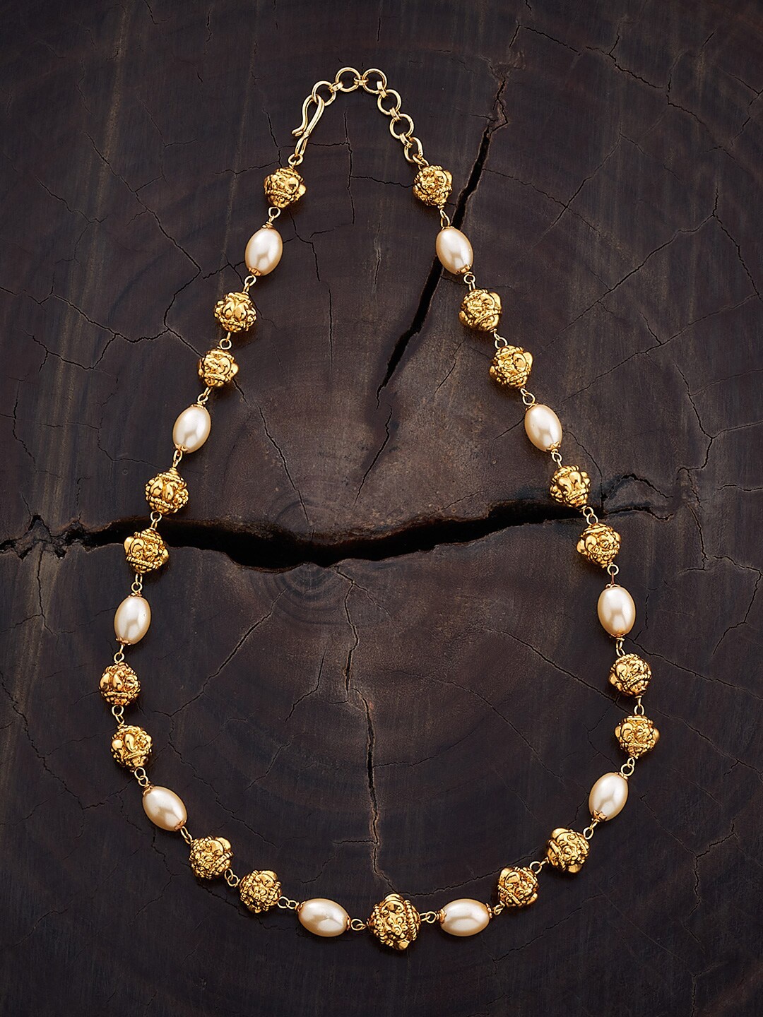 

Kushal's Fashion Jewellery Copper Gold-Plated Artificial Stones Studded Antique Necklace, White