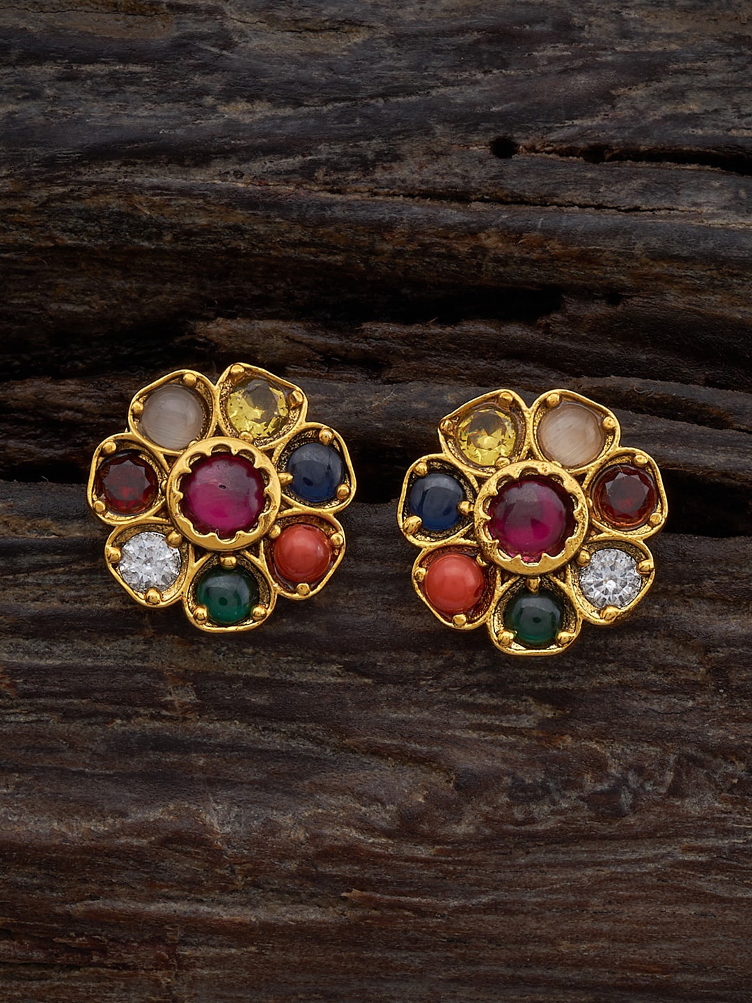 

Kushal's Fashion Jewellery Gold-Plated Floral Studs Earrings