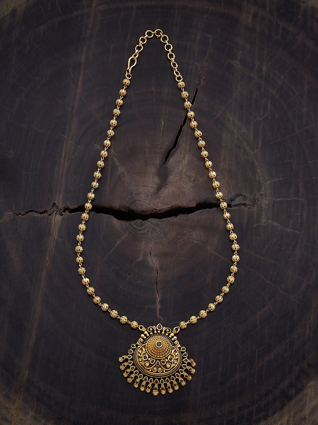 

Kushal's Fashion Jewellery Gold-Plated Necklace