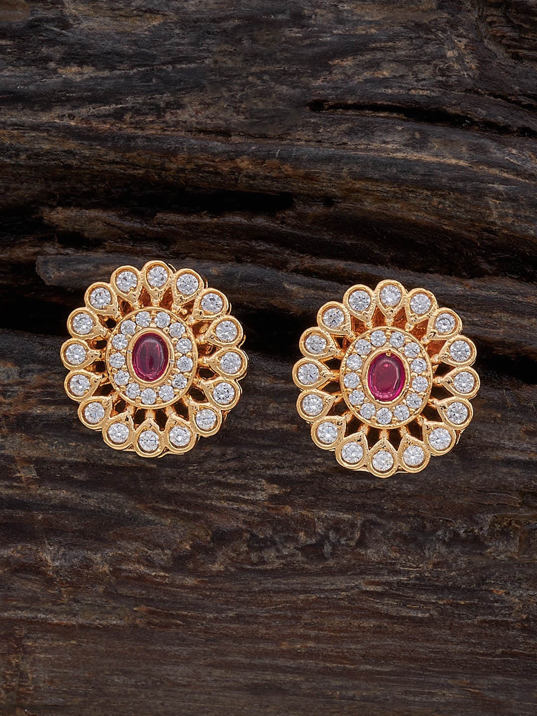 

Kushal's Fashion Jewellery Gold-Plated Cubic Zirconia Classic Studs Earrings