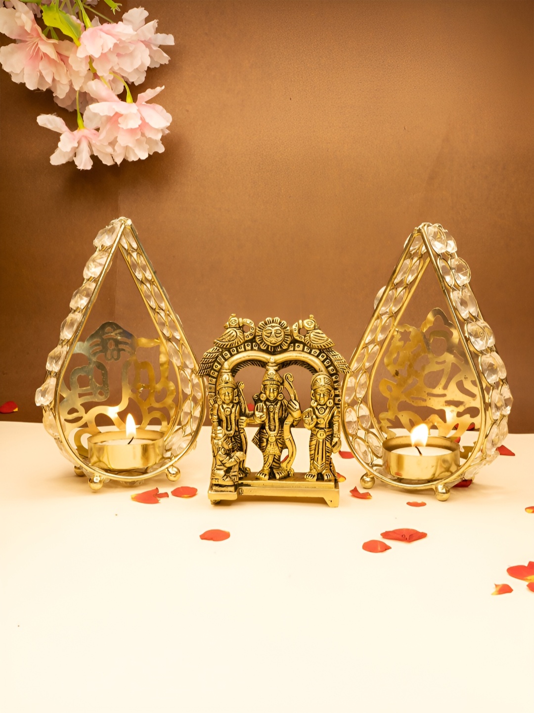 

Ekhasa Gold Toned 3 Pcs Pure Brass Ram Darbar Idol & Tealight Candle Holder Home Gift Set