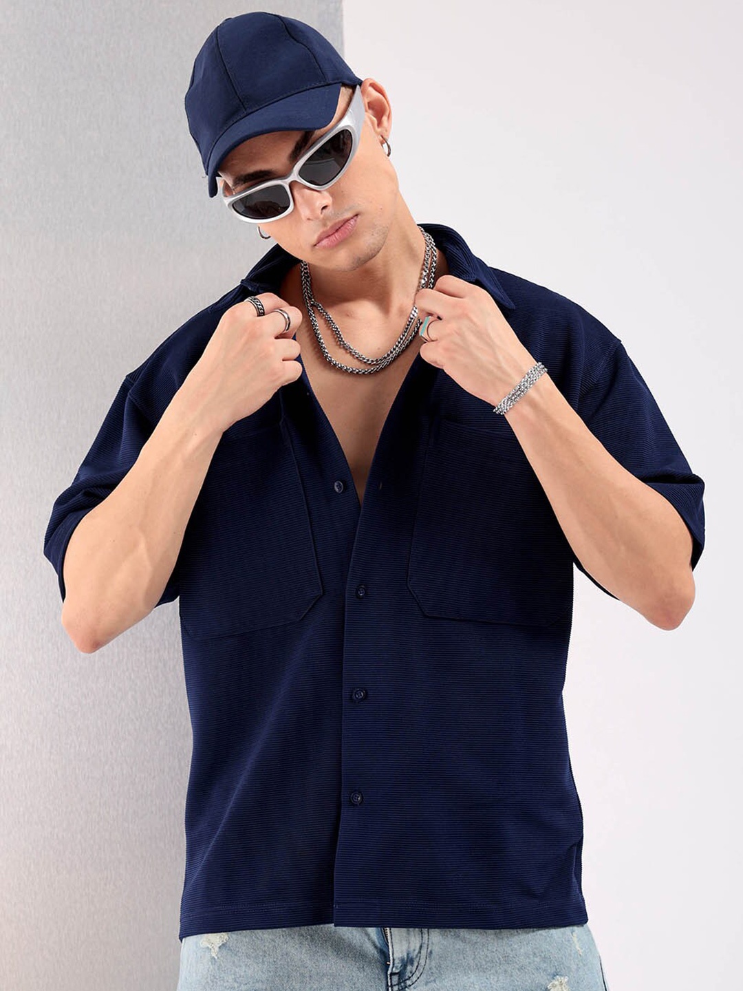 

The Indian Garage Co Spread Collar Curved Boxy Casual Shirt, Navy blue