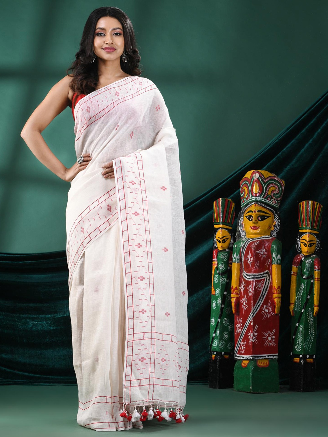 

Angoshobha Ethnic Motifs Woven Design Pure Linen Saree, White