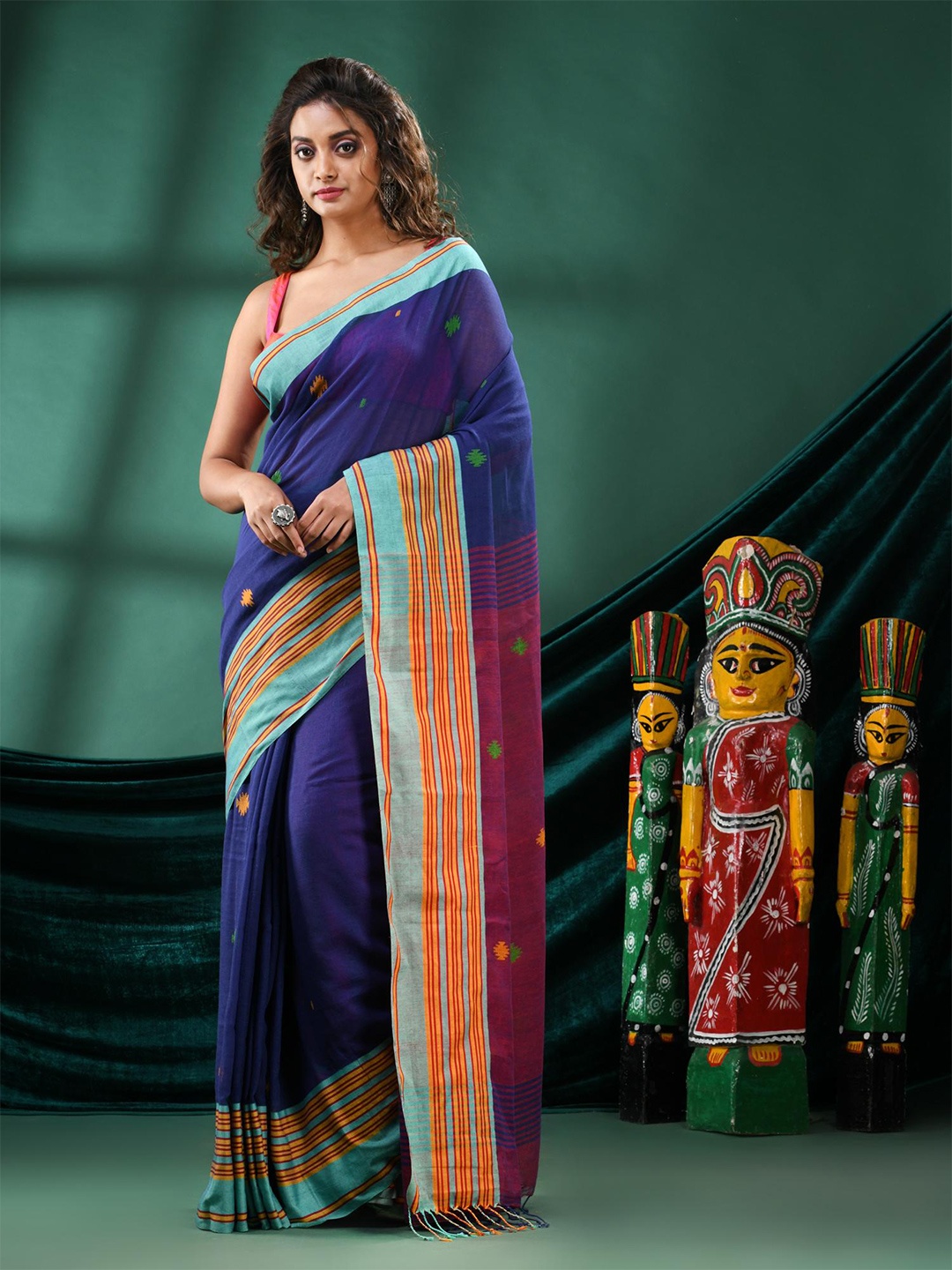 

Angoshobha Woven Design Pure Cotton Saree, Blue
