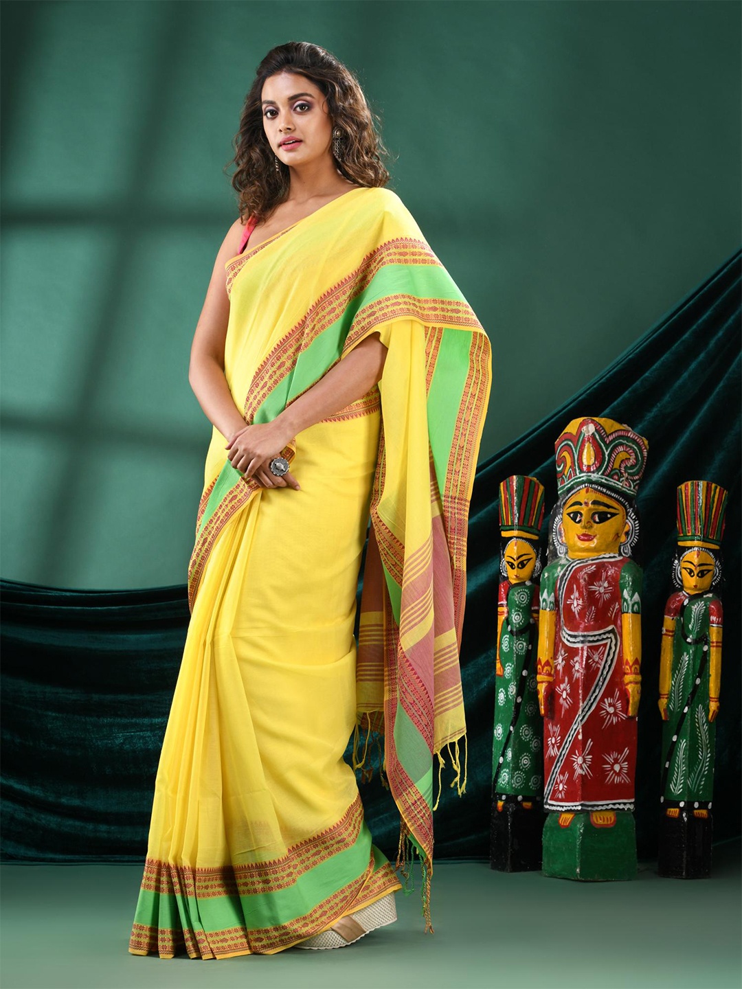 

Angoshobha Pure Cotton Saree, Yellow