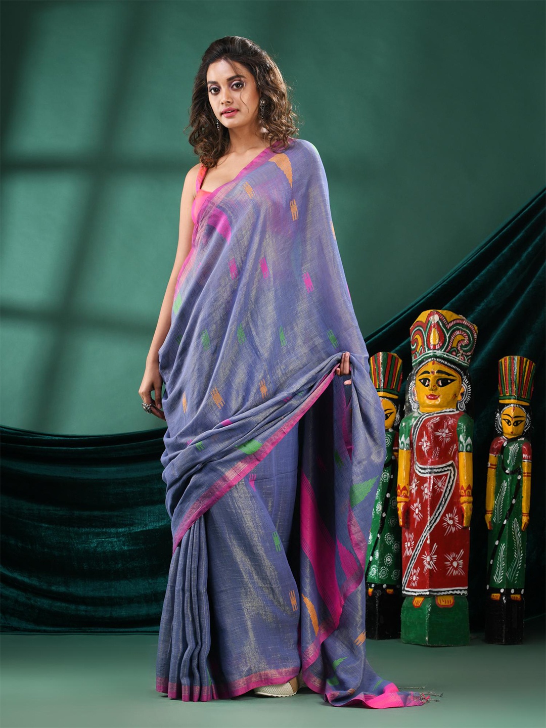 

Angoshobha Geometric Woven Design Pure Cotton Saree, Blue