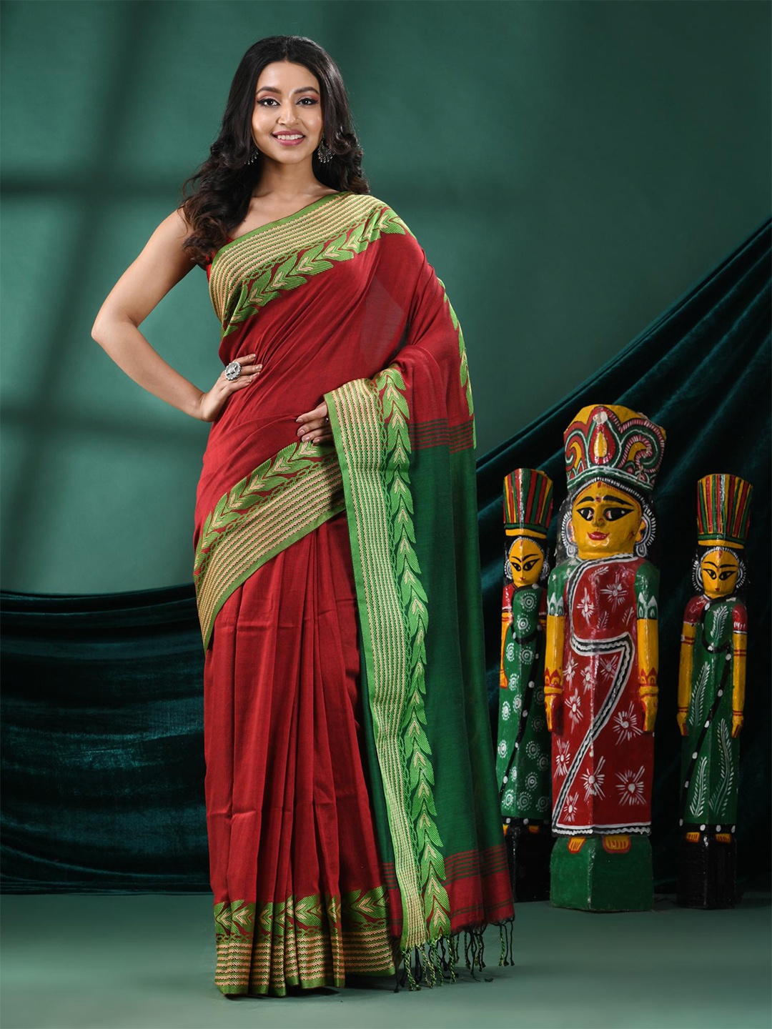 

Angoshobha Woven Design Saree, Maroon