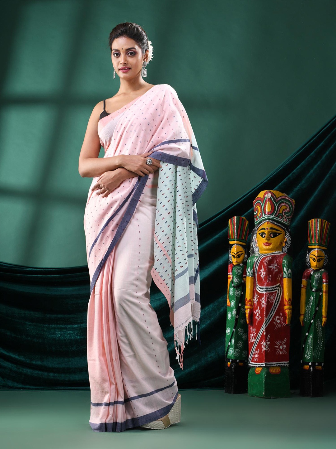 

Angoshobha Woven Design Pure Cotton Saree, Pink