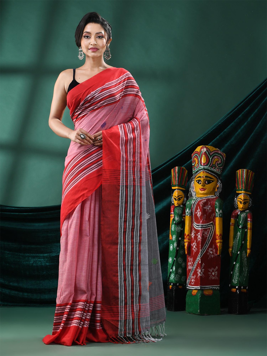 

Angoshobha Geometric Woven Design Pure Cotton Saree, Red