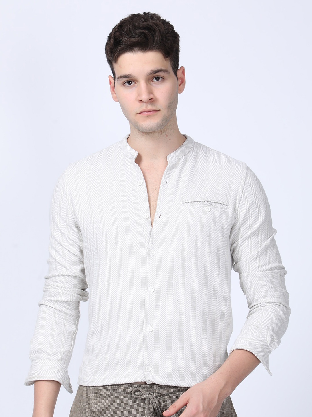

POE Men Smart Slim Fit Vertical Stripes Mandarin Collar Cotton Casual Shirt, Beige