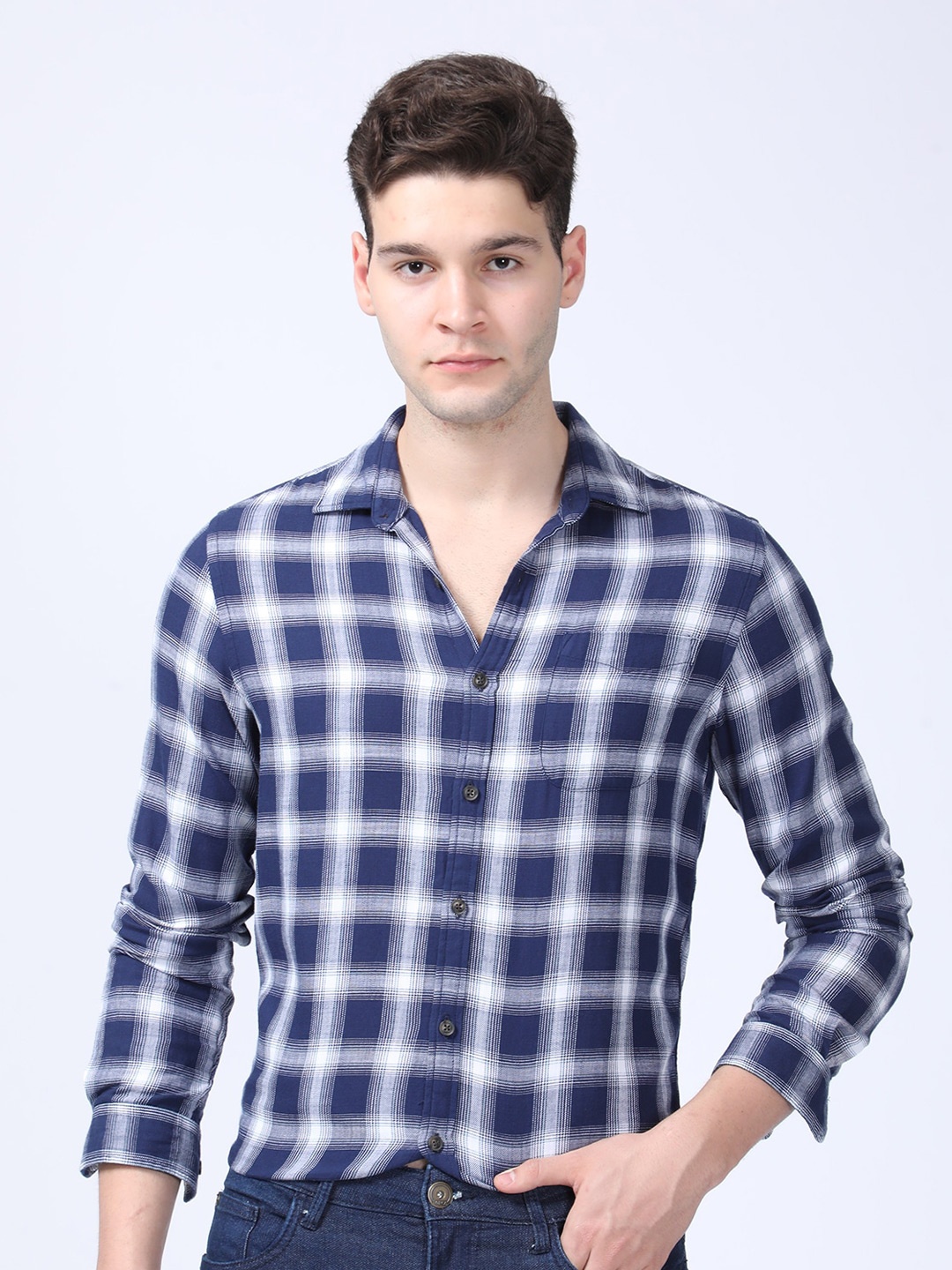 

POE Men Smart Slim Fit Checked Cotton Shirt, Navy blue