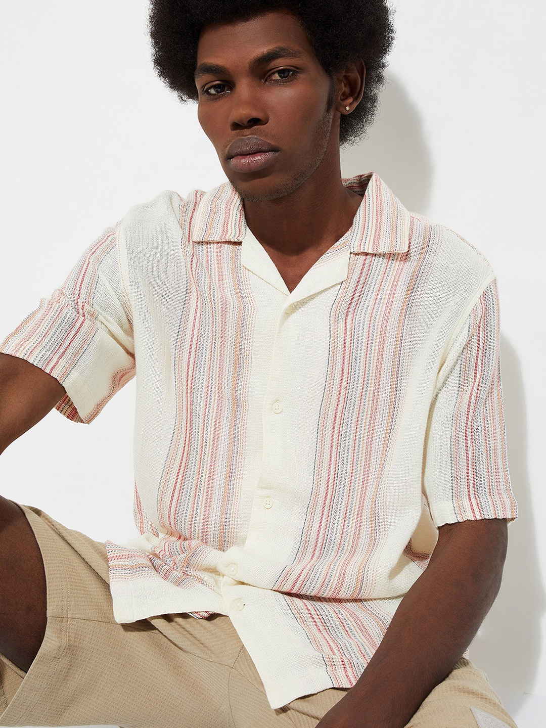 

max URB_N Men Relaxed Fit Striped Resort Shirt, Off white