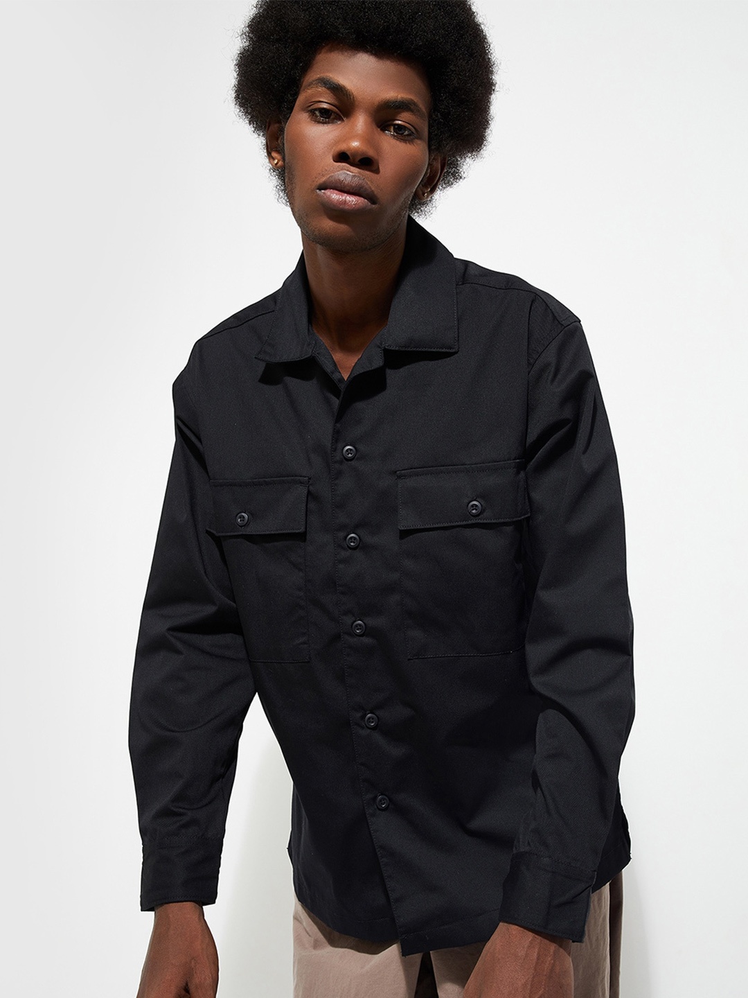 

max URB_N Men Relaxed Fit Solid Shirt, Black
