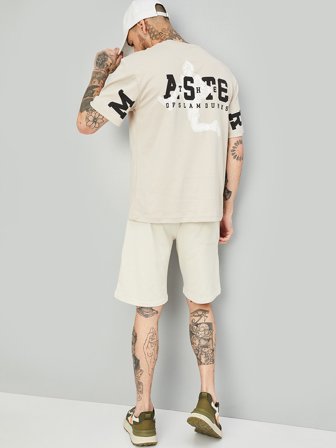 

max Typography Printed Drop Shoulder Oversized T-shirt, Grey