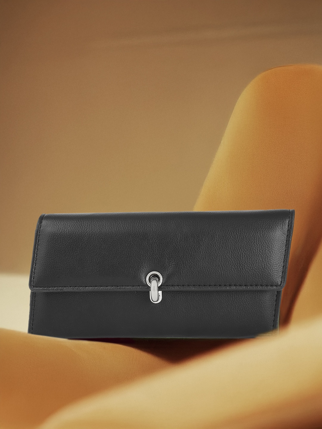 

Mast & Harbour Women Envelope Wallet, Black