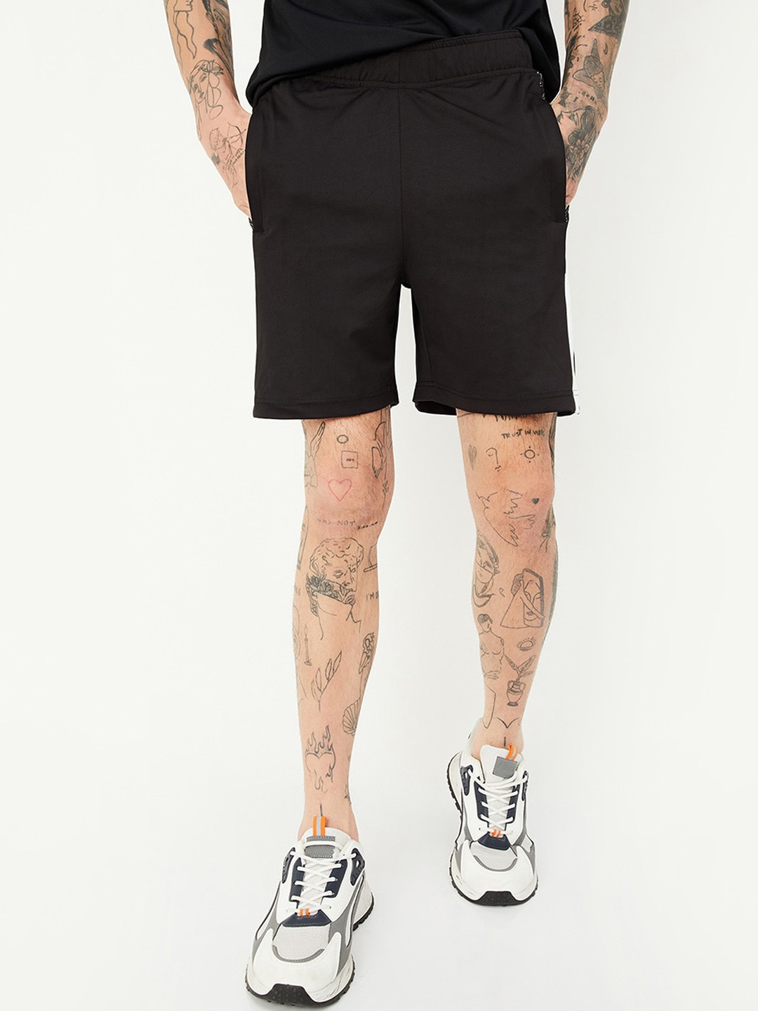 max Men Mid-Rise Sports Shorts, Black