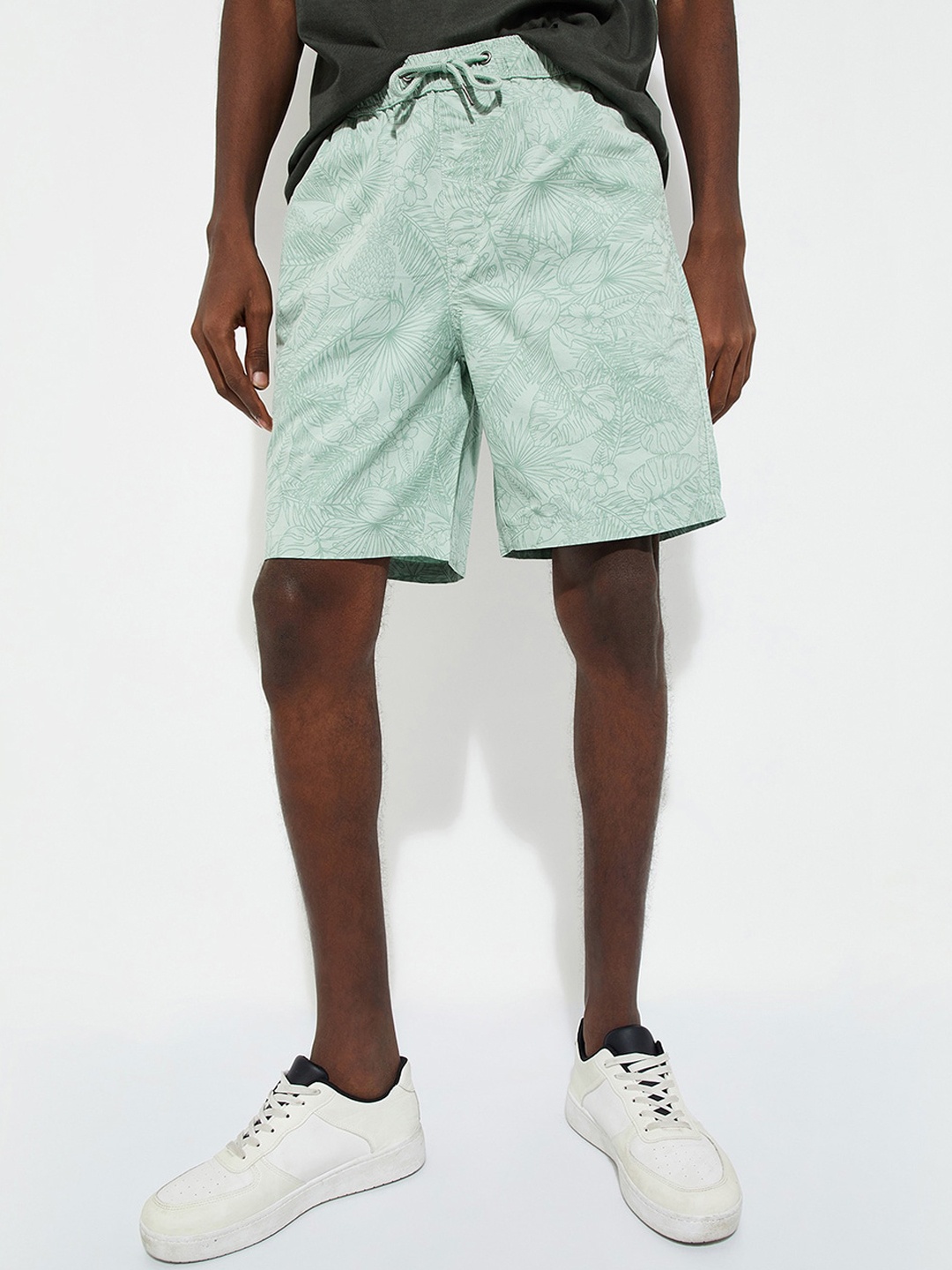 

max URB_N Men Slim Fit Printed Shorts, Green