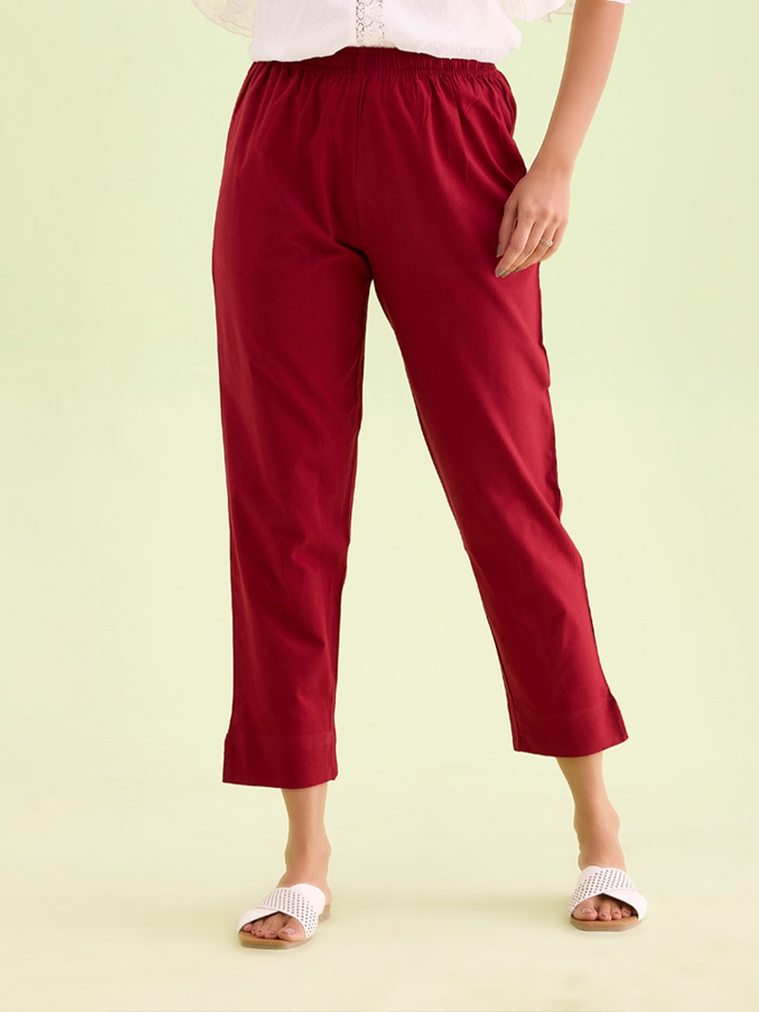 Go Colors Women Relaxed Mid-Rise Regular Fit Cotton Trouser, Maroon