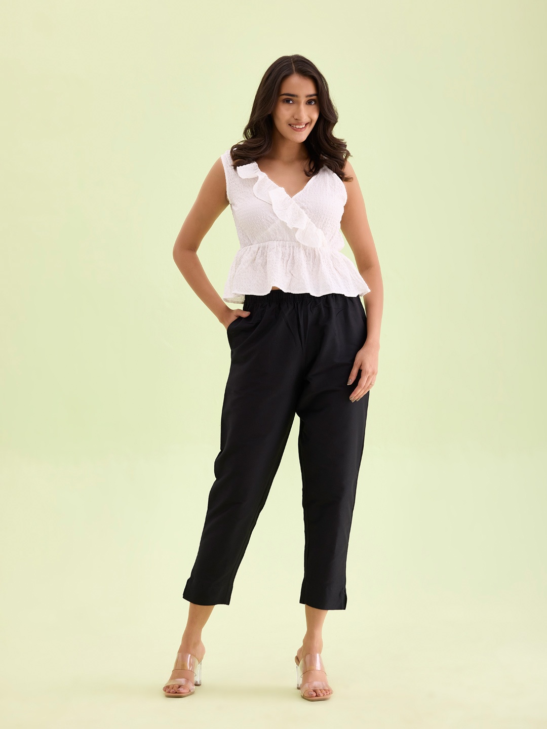 

Go Colors Women Tailored Tapered Fit Mid-Rise Trouser, Black